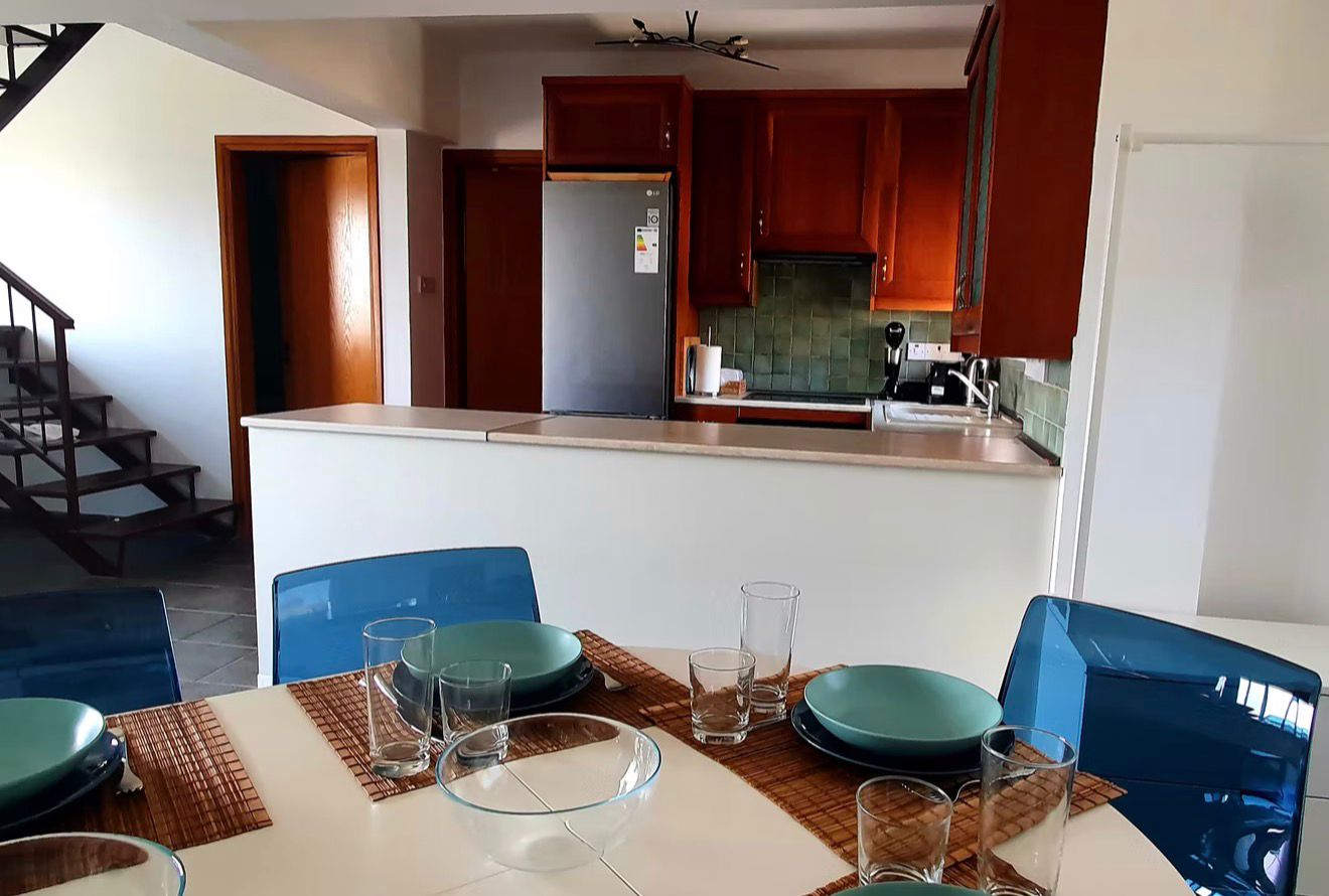 Kitchen and dining area